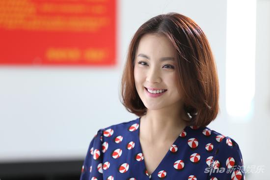 毛林林饰赵欣梅