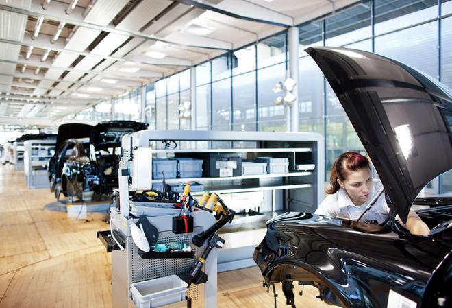 Y语角第7期 连鸟的安全都会考虑的造车厂