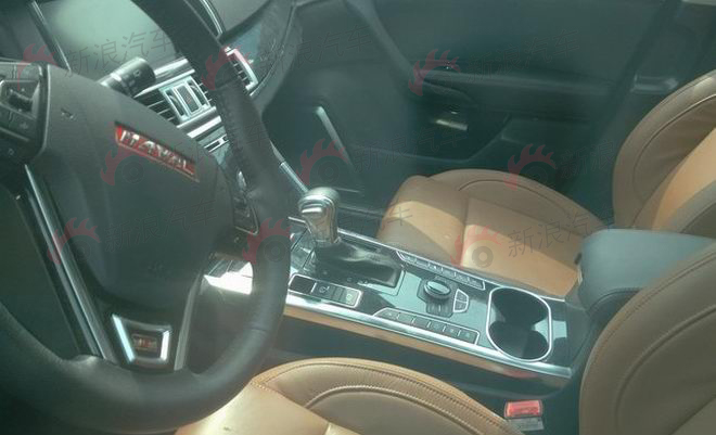 红标哈弗H7测试车首曝 外形风格不同