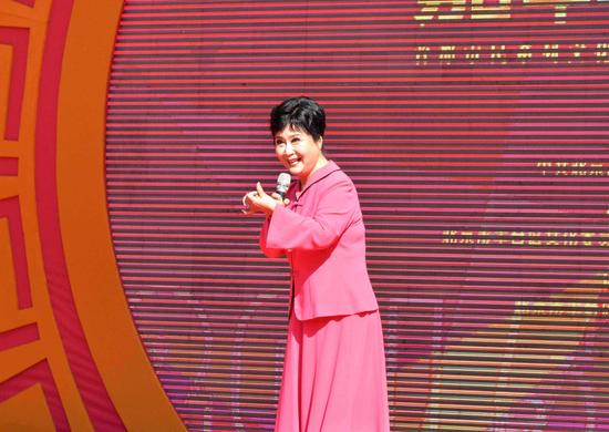 丰台戏曲文化嘉年华鸣锣启动戴月琴献唱