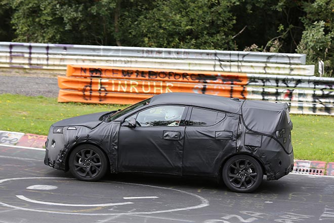 Toyota-C-HR-production-prototype-spy-03