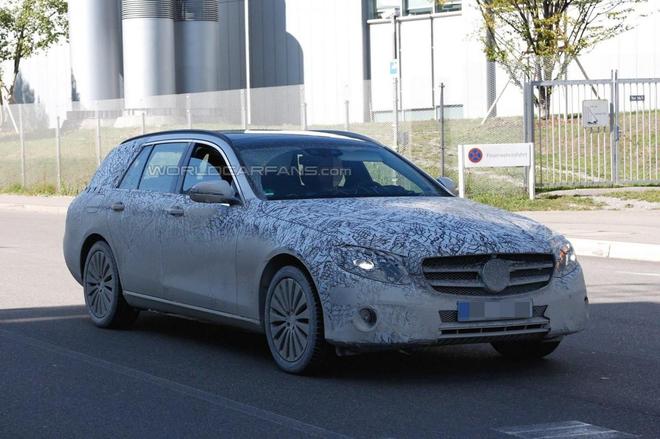 新一代奔驰E级旅行版谍照