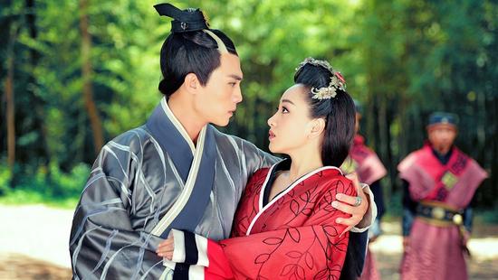《云中歌》英雄救美 杨蓉竹林倩影迷人