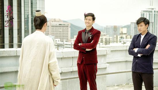 董春辉饰演落十一