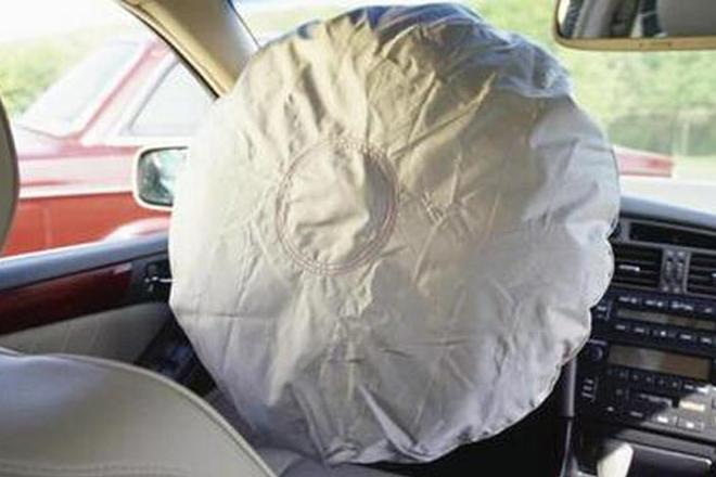 气囊故障 一汽轿车召回279266辆马自达6