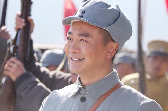 地雷战吴樾演雷神不用替身致骨裂