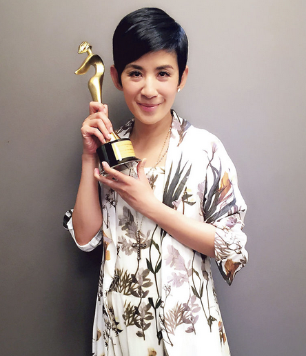 吴君如获马来西亚金凤奖 电影奖连中三元