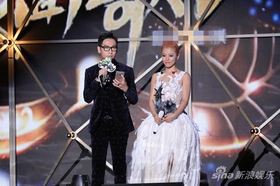 丁当《蒙面歌王》昨日落幕