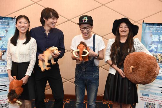 庞清、佟健、张丹、李妮娜