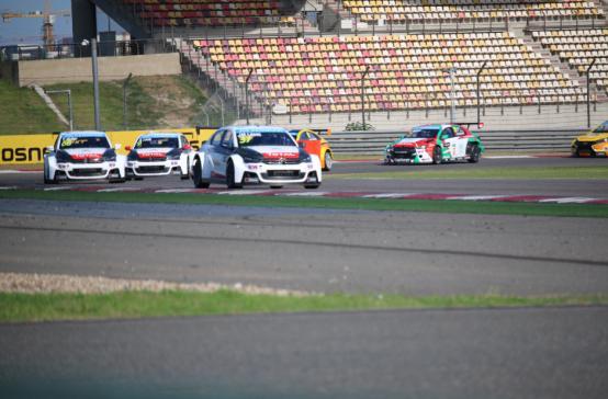 2015WTCC上海站比赛现场