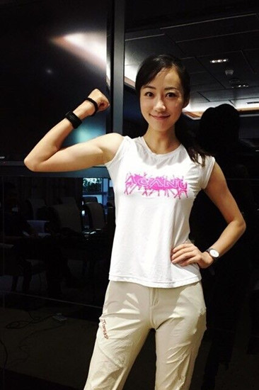 《跟着贝尔去冒险》将播 韩雪吓呆白敬亭