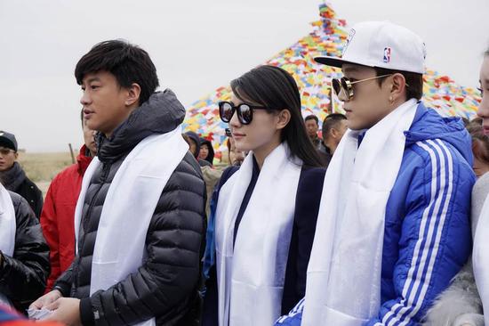 牟星藏地密码搭档何润东担纲女一号