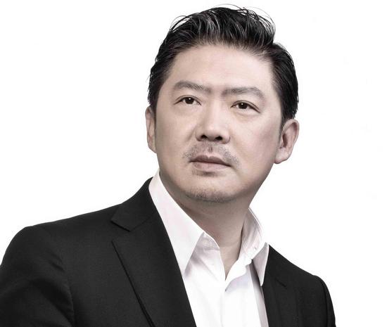 余隆获颁全球公民奖 成首位获奖华人