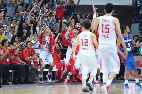 中国男篮以9胜0负的成绩重夺亚锦赛冠军