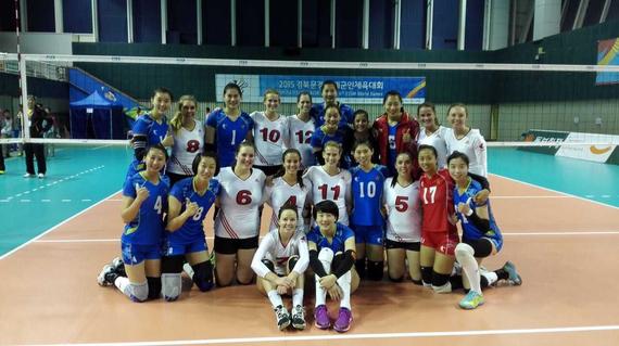 八一女排将与巴西争冠