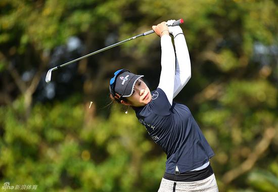 张婕娜琳爱美甲释放压力 男子球员最爱麦克罗伊