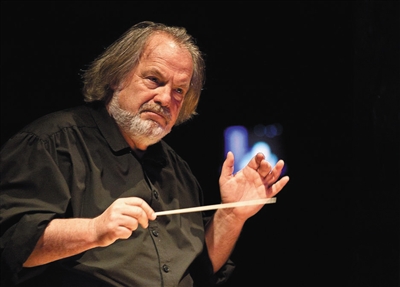 　奥地利指挥大师古斯塔夫-库恩