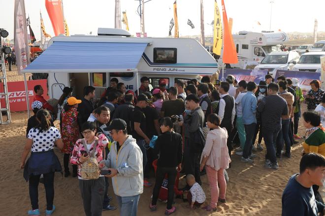 十年越野人 2015哈弗阿拉善英雄会落幕