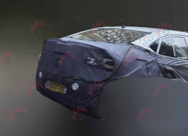 北京现代瑞纳全新换代车型谍照曝光