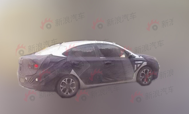 北京现代瑞纳全新换代车型谍照曝光