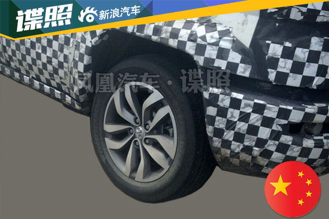 北汽BJ20新谍照 搭增压动力/明年上市