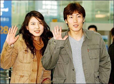 韩星宋钟国离婚 被曝出轨恋上"干侄女"