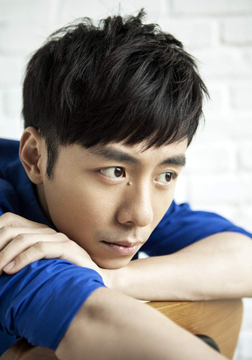 《原来是你》首播 黄艺馨领衔变形助攻队