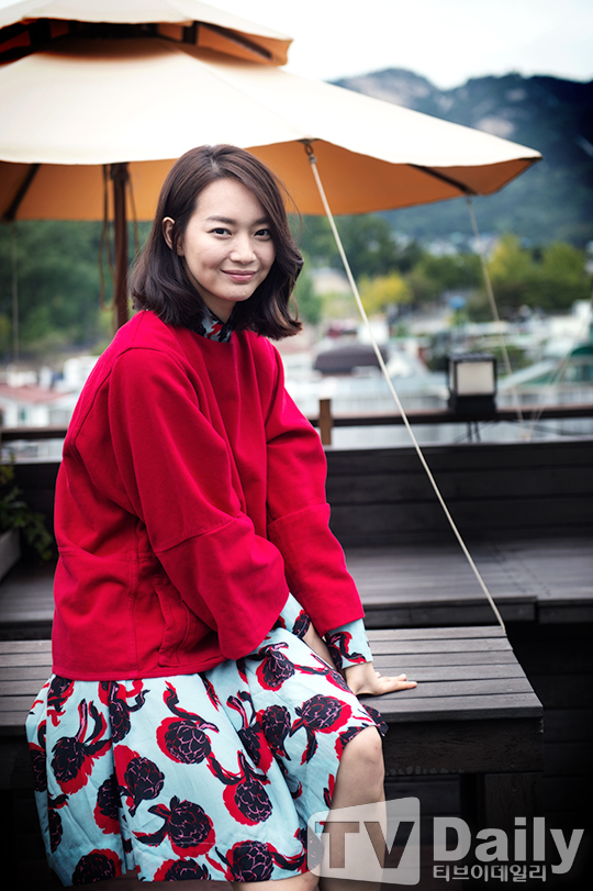 金宇彬女友申敏儿七年低调捐款10亿韩元