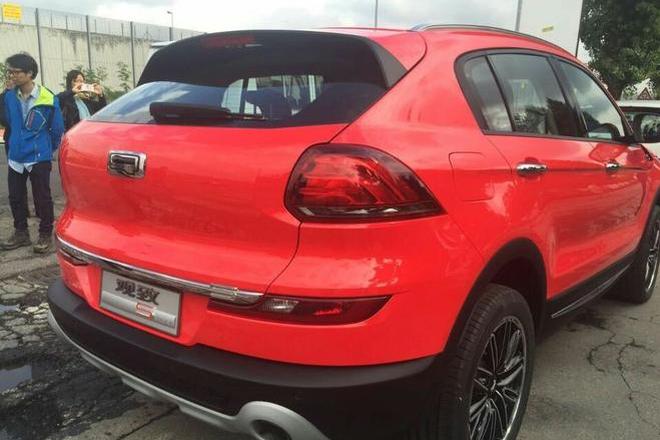 观致5 SUV米兰首秀 明年初正式上市