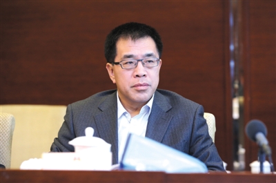 十四届人大常委会召开会议,决定任命西城区委书记王宁为北京市副市长