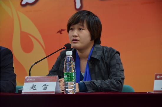 北京高校国象联赛北大启动赵雪分享混双赛技巧