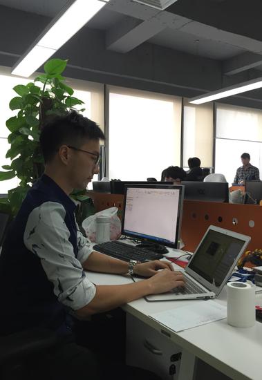 《苍穹变》的产品经理季国荣