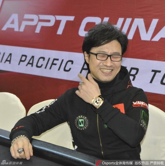 深爱德州扑克运动的汪峰