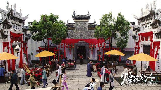 《烟花易冷》剧照-易家千日坊