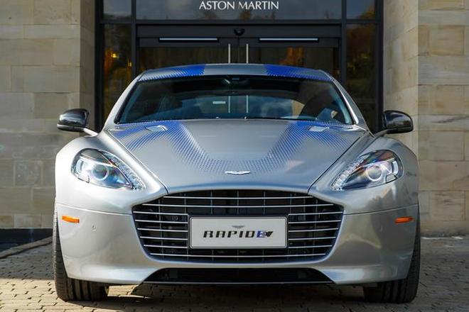 阿斯顿·马丁DB10、RapidE添彩主席访英