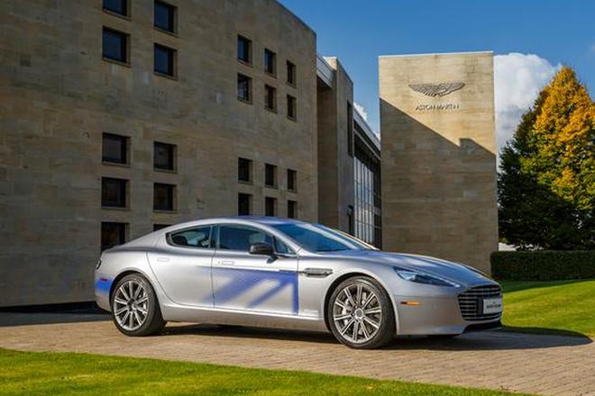 阿斯顿·马丁DB10、RapidE添彩主席访英