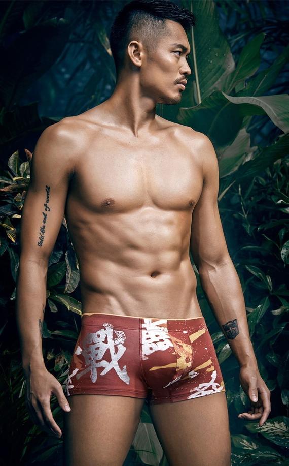 林丹为自己的内裤品牌代言