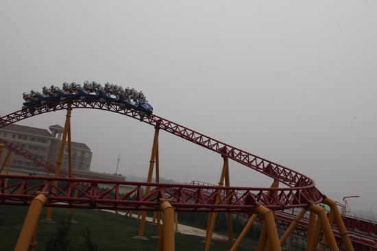 乐华欢乐世界闪电成功试车