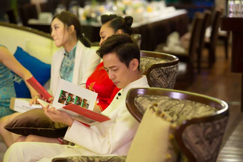 《偶像来了》——激烈真人秀中的温柔乡