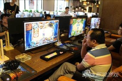 WCA2015全球公开赛中国区城市海选赛成都站上演大叔的逆袭