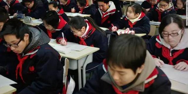 现行教育制度是否对男生不公？ 