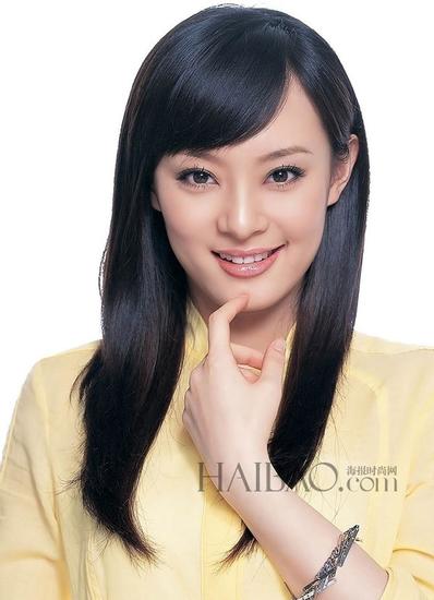 孙俪长发孙俪短发脸长偏短的代表:孙俪孙俪是标准的额头太高,脸的长度
