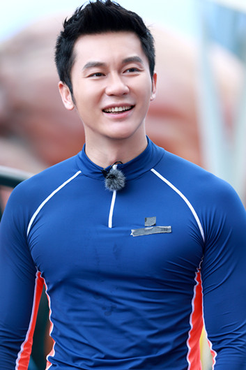 挑战者李晨闯关欢乐多黑牛暖心赢喝彩