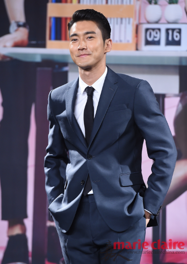 明明可以做个安静的高富帅崔始源偏偏选择做网红