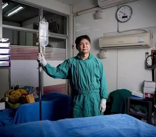 泰国医生亲述廉价变性手术木棍扩张下体图