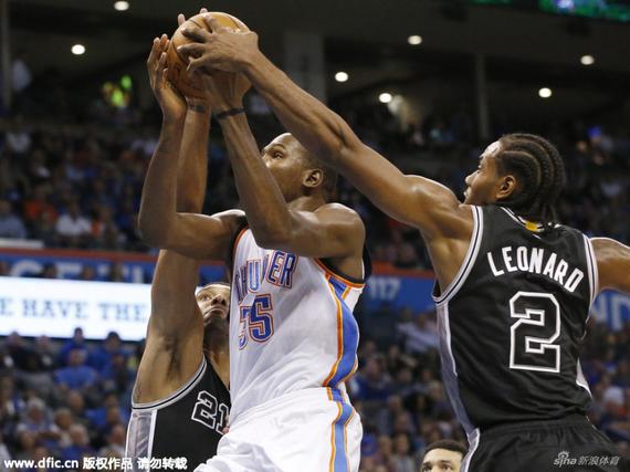 雷霆战胜宿敌取得开门红