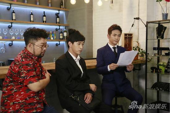 张晓龙友情客串喜剧 演绎毒舌巨星