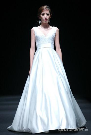 ALLAN CAI名瑞婚纱晚礼服全球首秀|婚纱|礼服|时装周_新浪时尚_新浪网