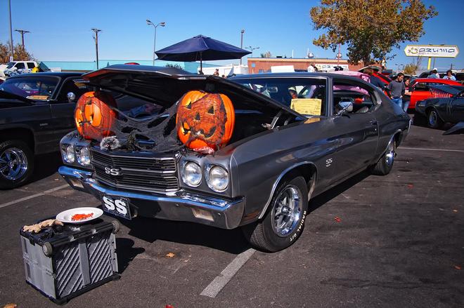 万圣节不装饰一下爱车能出门吗？