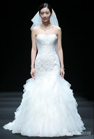 ALLAN CAI名瑞婚纱晚礼服全球首秀|婚纱|礼服|时装周_新浪时尚_新浪网